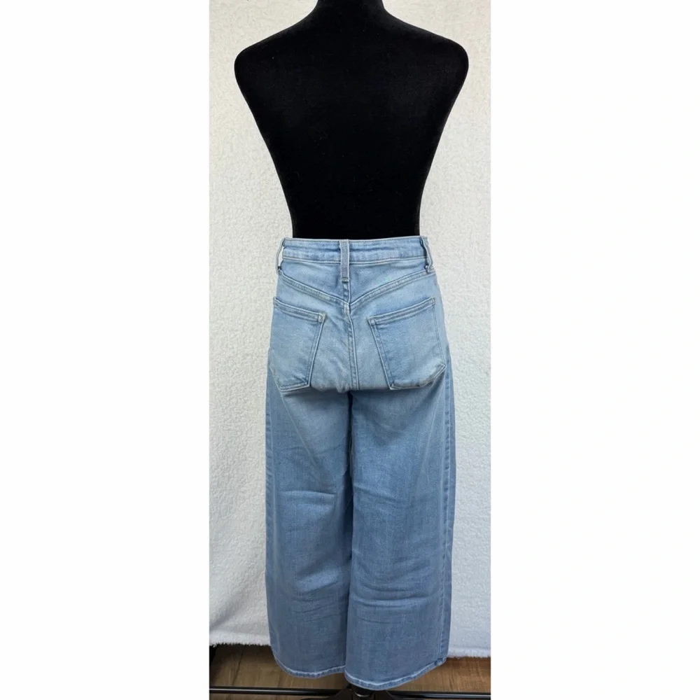 JUST BLACK DENIM • Blue Light Wash High-Waisted Wide-Leg Jeans, 25 - Picture 6 of 14